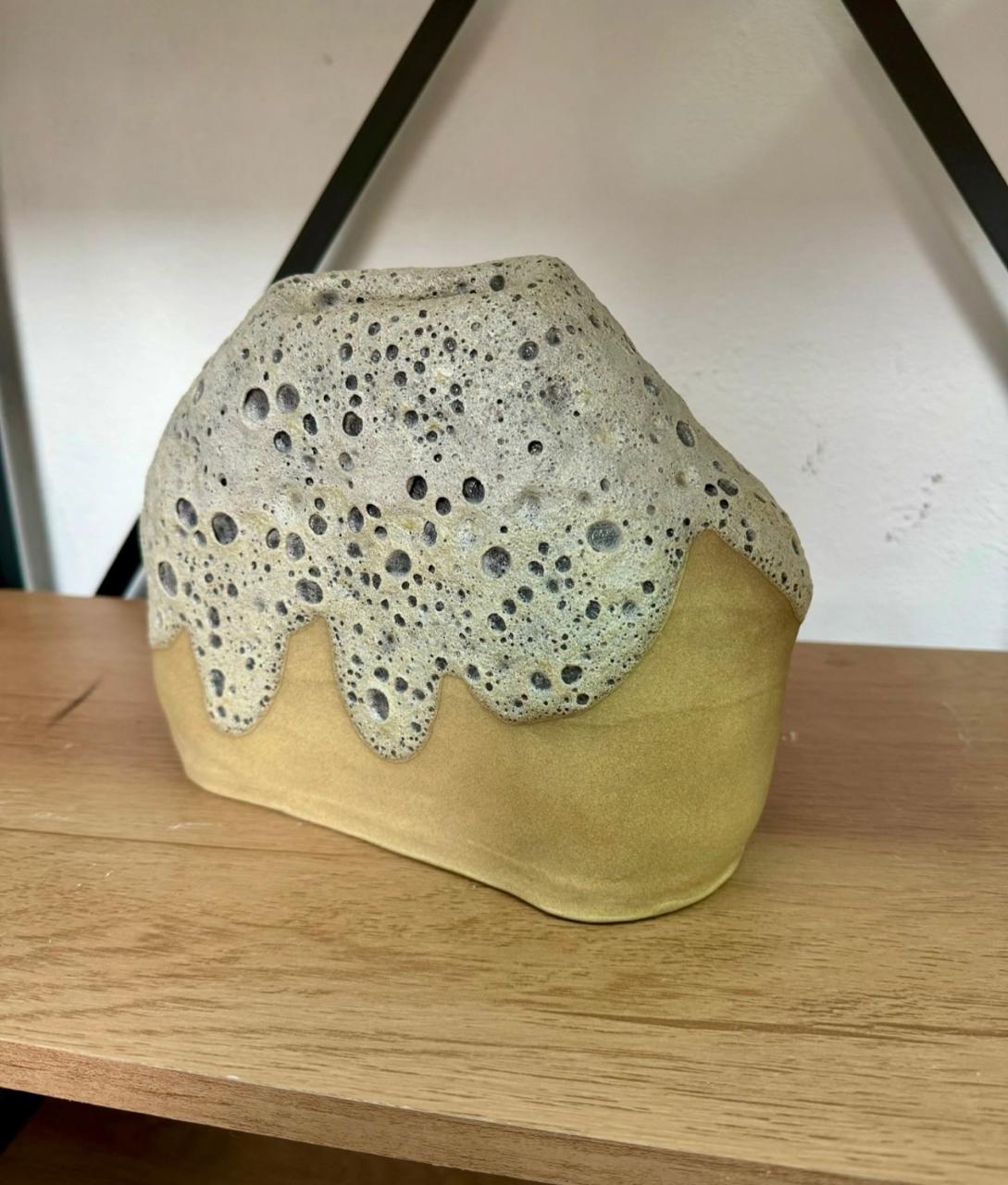 Vaso Cratera. 18x23 cm. R$300,00